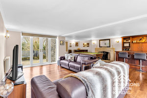 Photo 23- click for photo gallery